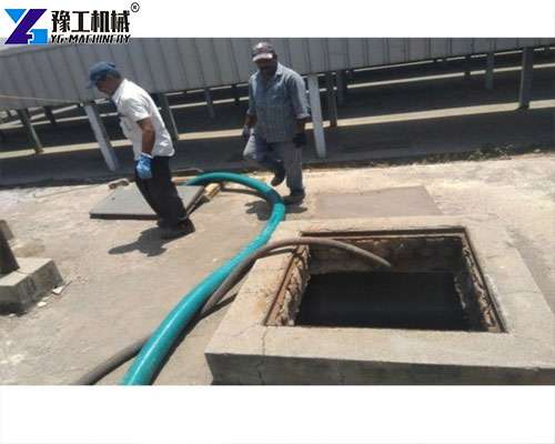 oil tank cleaning robots