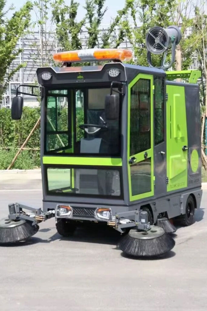 ride on road cleaning machine with dual brushes ride on road cleaning machine with dual brushes