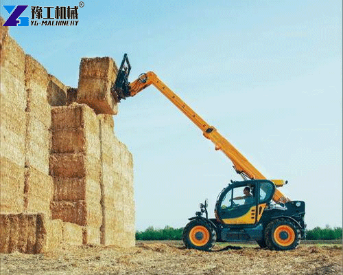 compact agricultural telehandler