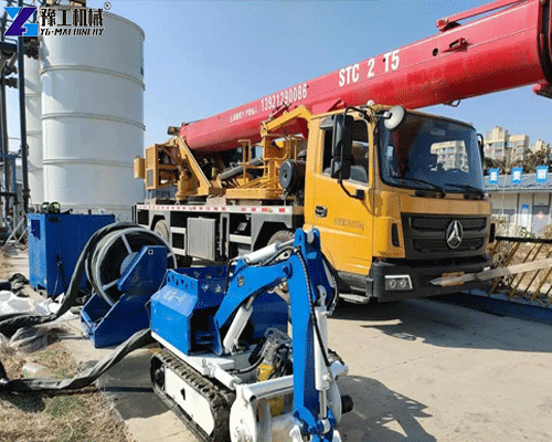 remote control dredging robot in hazardous tank environment