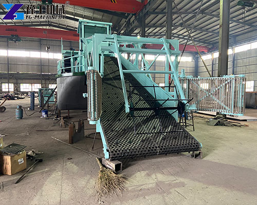 hyacinth removal machine