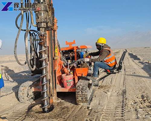 hydraulic mast leveling solar pile driver